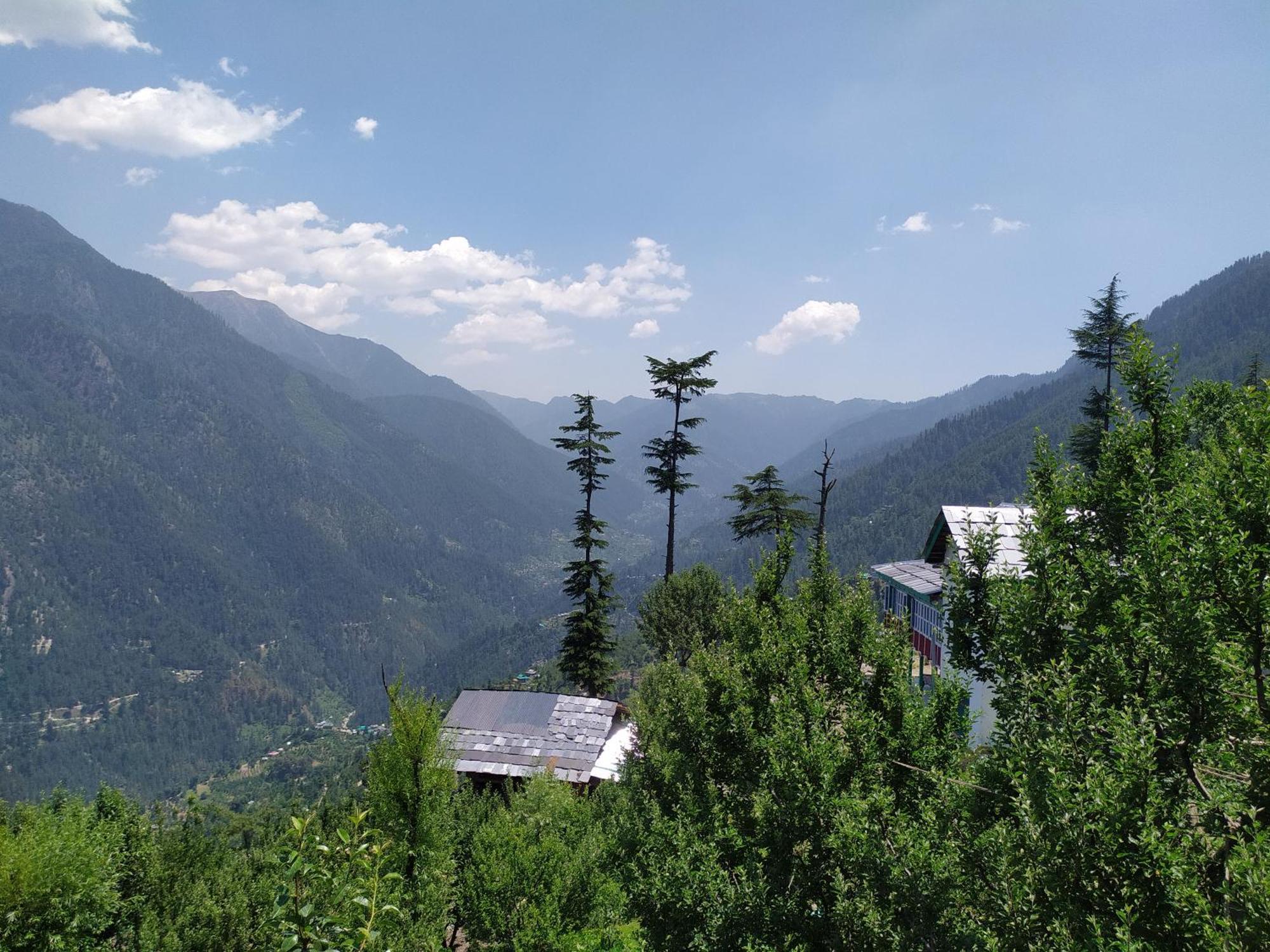 Mountain Eyrie Ξενοδοχείο Banjār Εξωτερικό φωτογραφία